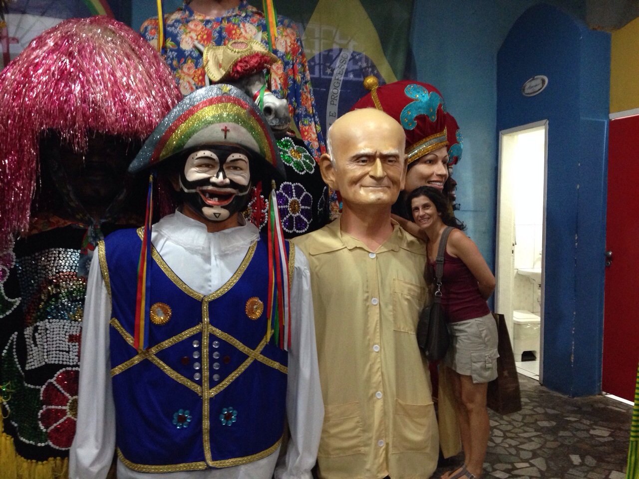 Luciana Cury durante viagem a Recife.